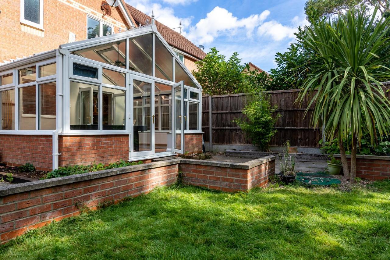 Chandlers House Peterborough Kültér fotó